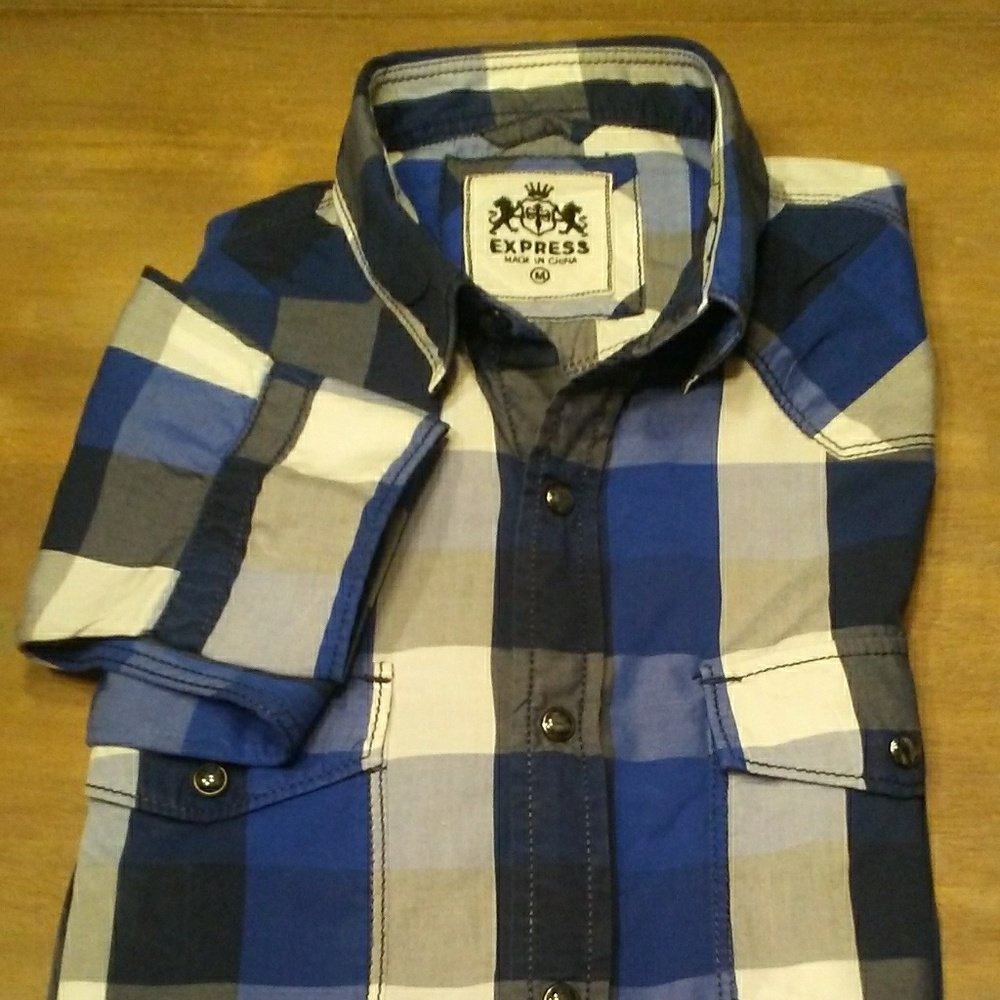 Men's Express long sleeve snap front shirt.